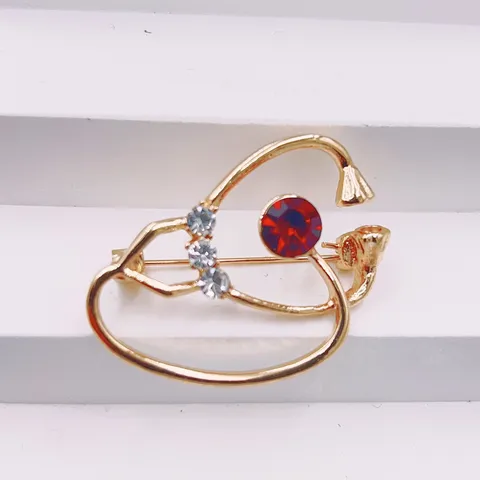Kreative Stethoskop Brosche Pin Für Krankenschwester Arzt Medizinstudent Legierung Strass Herz Reversnadel Modeschmuck Abschlussgeschenk
