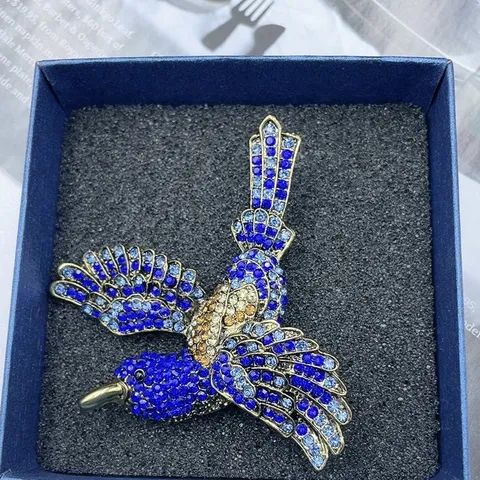 Vintage Luxus Legierung Strass Eisvogel Schmetterling Tier Brosche Für Damen Heavy Metal Farbverlauf Kristall Vogel Anstecknadel Kleidung Tasche Zubehör