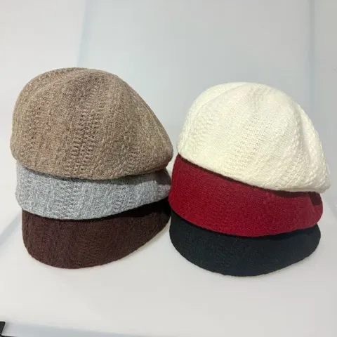 Retro Literarisch Gestrickt Barette Damen Einfarbig Warm Winddicht Maler Hut Laessig Mode Winter Taeglich Kopfbedeckung