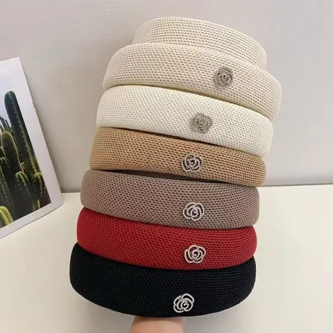 Damen Vintage Gestreickte Beret Mütze Atmungsaktive Einfarbige Pillbox Mütze Elegante Strass Blumen Dekoration Mode Damen Kappe