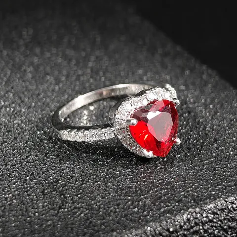 Mode Cuivre Strass Coeur Bague Pour Femmes Électroplaqué Petit Design Texture Ouverte Brillant Romantique Bague Saint Valentin Cadeau