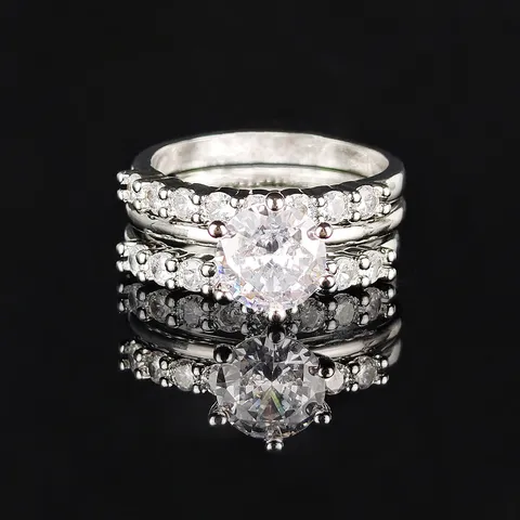 Bagues Empilables en Cuivre à la Mode pour Femmes Luxe Géométrique Circulaire Ovale Strass Incrusté Fiançailles Mariée Ensemble de Bagues Bijoux