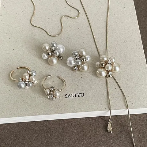 Franse Vintage Legering Kunstparel Sieradenset Luxe Koffiegoud Strass Verstelbare Ketting Oorbellen Ring Voor Vrouwen Mode