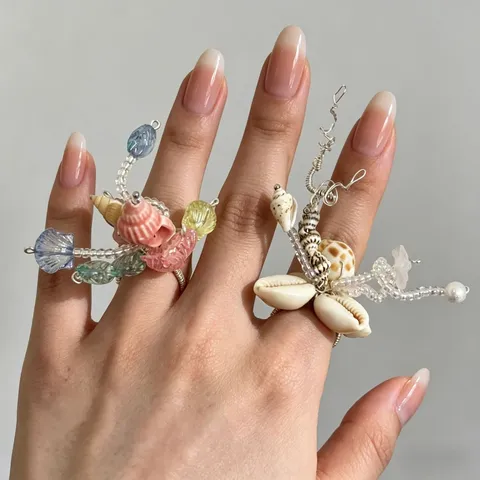Französischer Elegant Vergoldetes Kupfer Muschel Blume Quaste Ring Handgemachte Perlen Ozean Stil Einstellbar Offen Fingerring Damen Schmuck