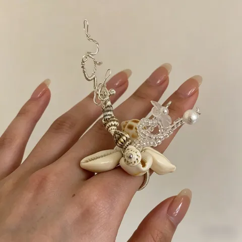 Französischer Elegant Vergoldetes Kupfer Muschel Blume Quaste Ring Handgemachte Perlen Ozean Stil Einstellbar Offen Fingerring Damen Schmuck