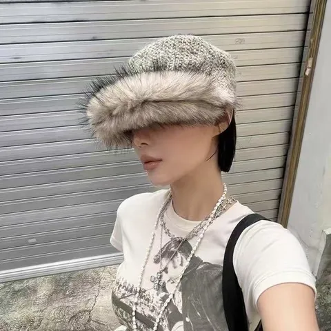 Women Faux Fur Patchwork Woolen Fiddler Hat Winter Warm Navy Style Equestrian Hat Stylish Flat Top Baker Boy Cap