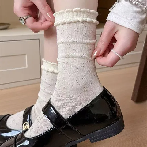 Damen Süß Spitzenrüsche Crew Socken Atmungsaktiv Baumwolle Süßes Muster Lässige Mode Strumpfwaren