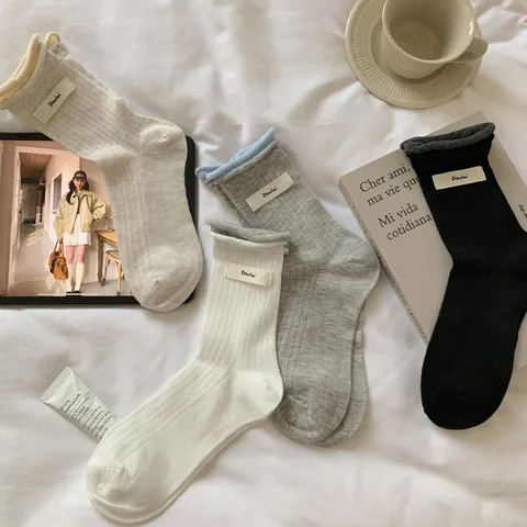 Damen Sommer Dünne Baumwolle Vertikal Gestreifte Crew Socken Atmungsaktiv Farbblock Nahtlose Zehe Lässig Tägliche Socken