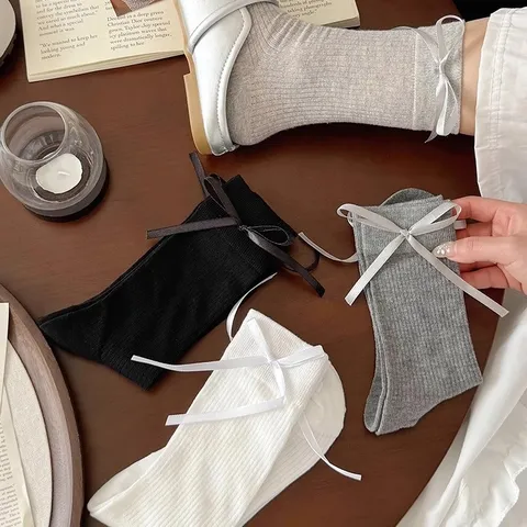 Süße Vertikalgestreifte Band-Schleife Wadenlange Socken Für Damen Lässig Süßer Studentenstil Frühling Sommer Dünne Mode Strumpfwaren