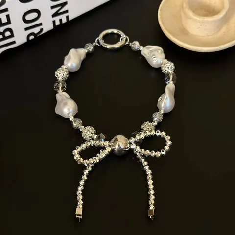 Elegante Kunstparel Strik Telefoon Lanyard Voor Vrouwen Kralen Anti-val Telefoonhoesje Decoratie Ketting Cadeau Tas Sleutelhanger