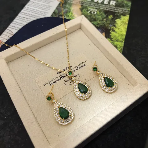 Collana con Pendente a Goccia in Acciaio al Titanio Minimalista Eleganti Orecchini a Bottone a Goccia in Strass di Lega Galvanica Gioielli da Donna