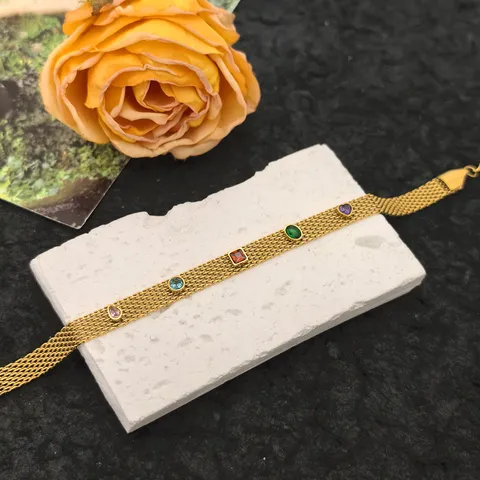 Bracciale in Catena con Strass in Acciaio Inossidabile Placcato Oro Multi-Elemento Cuore Farfalla Gioielli di Moda Regalo per Donna