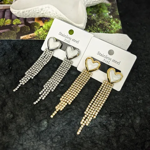 Orecchini a Bottone con Nappa a Stella e Cuore in Acciaio Inossidabile Strass Gioielli di Moda per Donna