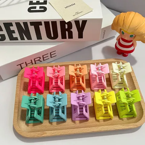 Minimalist Matte Square Hair Claw Clip Candy Color Hair Catch Non Slip Hair Styling Accessories For Women Daily Wear