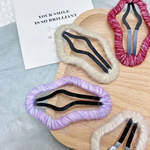 Korean Style Knitted Yarn Hollow Cloud Hair Clip Cute Side Clip Bangs Hairpin Handcrafted Hair Accessories For Women Girls