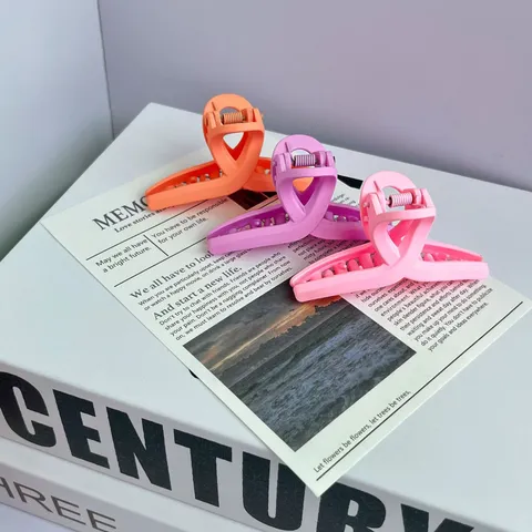Japanese Frosted Cross Hair Claw Macaron Color Minimalist Ribbon Shark Clip Bangs Hair Styling Accessories for Women