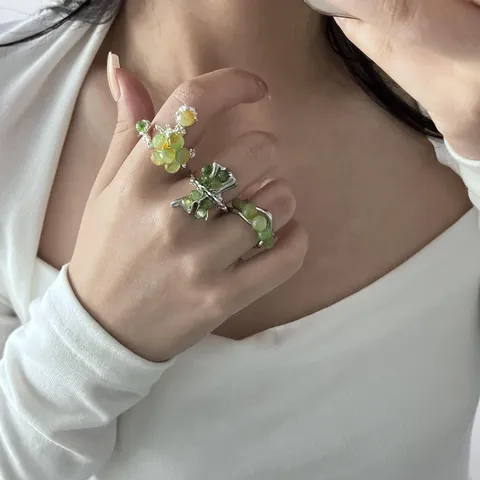 Niche Design Green Raw Stone Handmade Beaded Ring For Women Vintage Lava Style Adjustable Open Ring Summer Jewelry Gift