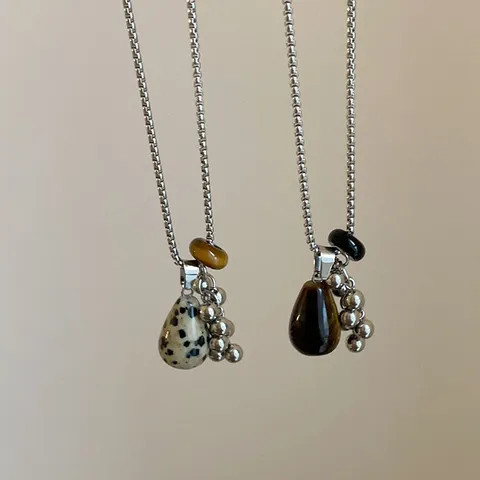 Vintage Titaniumstaal Natuursteen Hanger Ketting Luxe Druiventros Metalen Kralen Halsketting Mode Unisex Sieraden Cadeau
