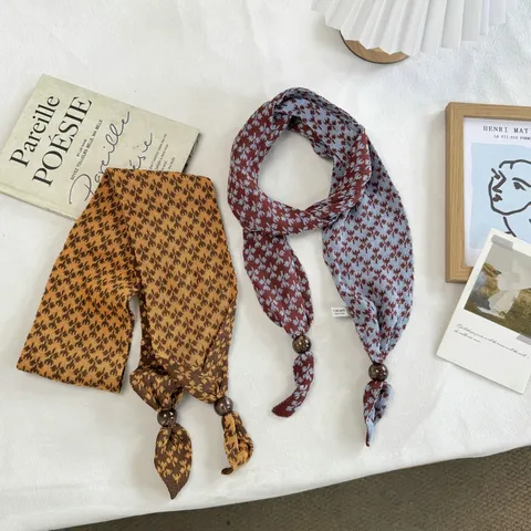 Vintage Snowflake Plaid Knitted Polyester Scarf For Women With Retro Wooden Beads Fashionable Versatile Neck Wrap Scarf