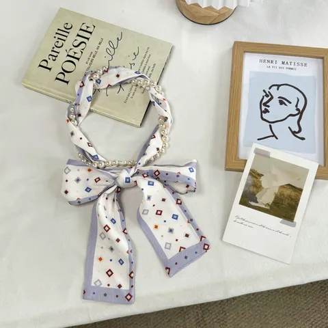 Élégant Foulard Long en Ruban Imprimé en Polyester pour Femme Avec Accent de Perles Artificielles Cravate Mince Bandeau Accessoire de Sac