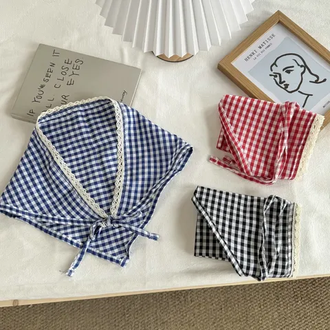 Pastoral Plaid Triangle Scarf Lace Trim Bandana Headscarf Multi Functional Hair Band Fashion Accessory