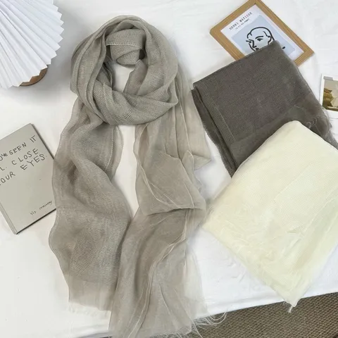Foulard en Maille Couleur Unie pour Femmes Mince Respirant Châle Protection Solaire Long Foulard Solide pour Voyage Plage Décoration