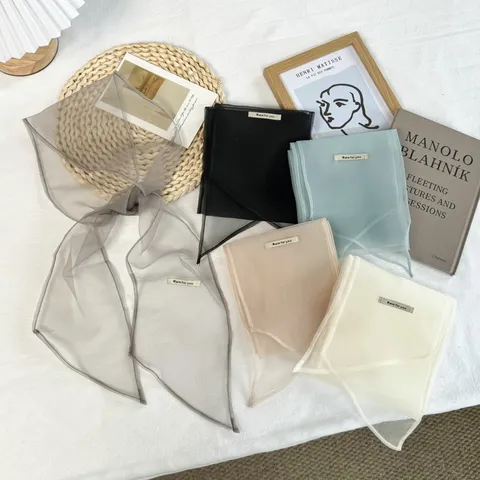 Foulard Ruban Couleur Unie Minimaliste pour Femmes Plissé Texturé Respirant Mince Cravate Chic Simple Long Bandana Accessoires Cheveux Sac