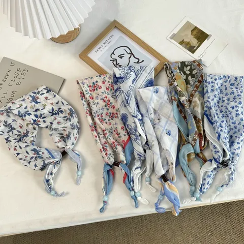 Pastoral Blue Floral Beaded Scarf For Women Polyester Adjustable Decorative Silk Scarf Bandana Neck Wrap Hair Tie Scarf