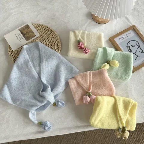 Korean Style Knit Triangle Scarf Plaid Tulip Pendant Solid Color Shawl Wraps Fashion Commute Neck Scarf For Women
