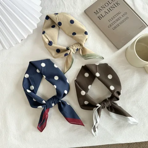 Carré de Soie en Coton à Pois Pour Femmes Style Rétro Hep-burn Bordure Contrastée Foulard Polyvalent Bureau Femme Foulard