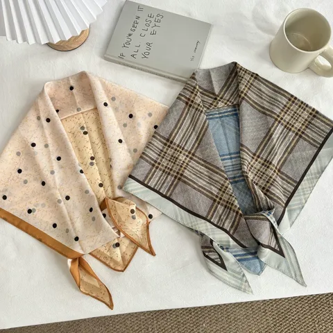 Retro Court Style Big Triangle Scarf For Women Polyester Printed Polka Dot Plaid Geometric Head Scarf Fashionable Versatile Accessory