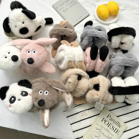 Cache-oreilles Mignons en Peluche Animaux de Dessin Animé pour Femmes Filles Hiver Chaud Panda Chien Lapin Couvre-oreilles Coupe-vent Extérieur