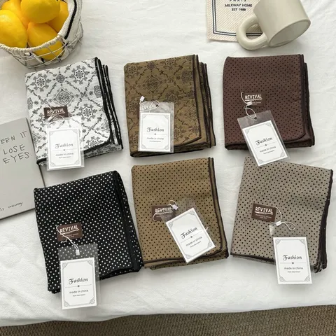Women's Retro Artistic Paisley Polka Dot Cotton Scarf Long Warm Soft Neck Protector Scarf For Autumn Winter Casual Daily Wear