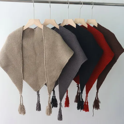 Dames Mode Gebreide Kwast Driehoekige Sjaal Shawl Elegante Effen Kleur Warme Winter Wrap Casual Dagelijkse Accessoires