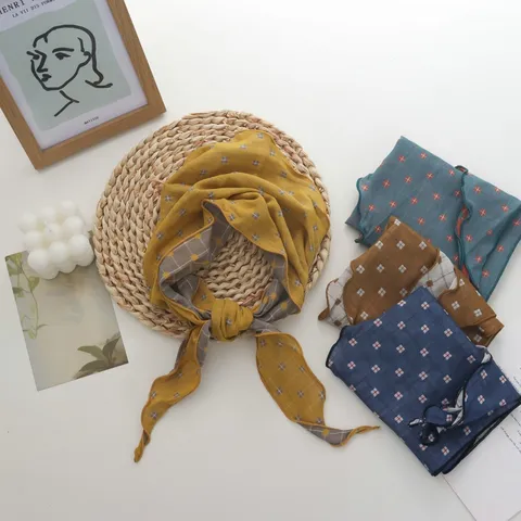Japanese Style Double Sided Plaid Triangle Scarf Artistic Vintage Neck Scarf Breathable Hair Band Small Headscarf For Women Men