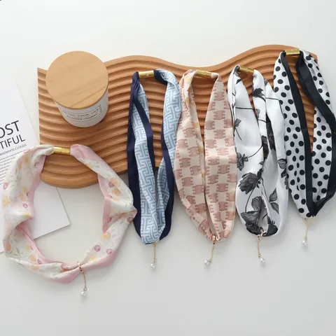 Elegant Polyester Polka Dot Small Silk Scarf For Women With Metal Magnetic Buckle And Artificial Pearl Pendant Neckchief