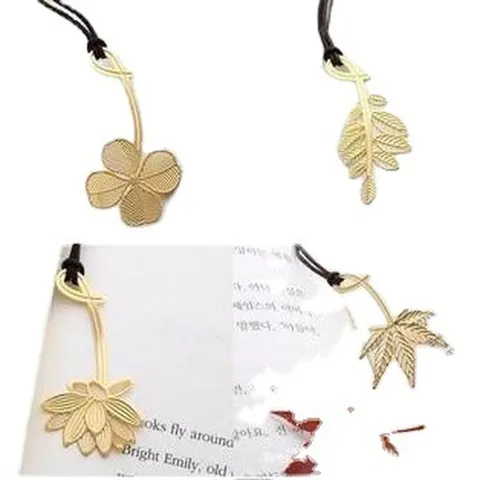 Marque-page Antique en Laiton Avec Cordon en Cuir Motif Lotus Trèfle Feuille d'Érable Cadeau de Papeterie Élégant