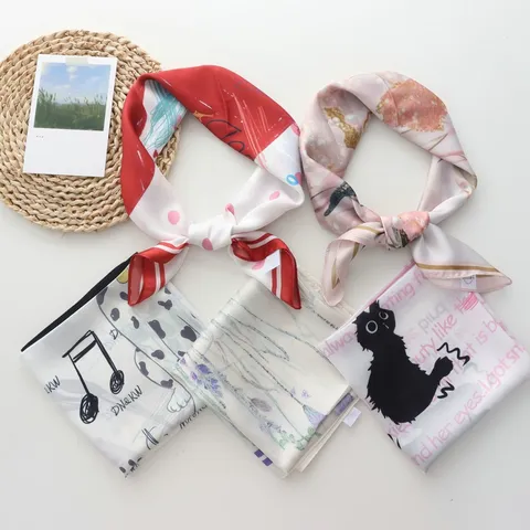 Sweet Heart Print Square Scarf For Women Polyester Silk Like Headscarf Cute Cat Floral Print Bandana Accessories