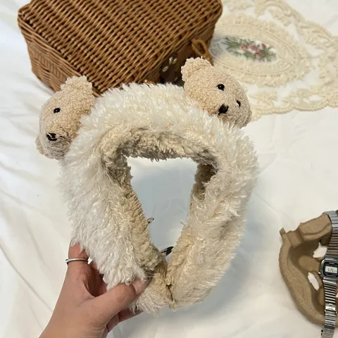 Cute Plush Bear Earmuffs Winter Warm Ear Warmers Soft Faux Fur Ear Covers Women Cold Weather Outdoor Accessories