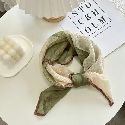 Women Polyester Contrast Binding Pleated Small Square Scarf Lightweight Sun Protection Fashion Casual Neck Head Scarf