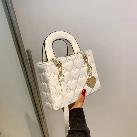 Damen Mode PU Leder Henkeltasche Umhängetasche Gesteppt Herz Geprägt Lady Stil Schulterhandtasche Hochzeit Tasche
