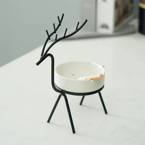 Nordic Sidero Keramiko Elafos Stachtothiki Dimiourgiko Saloni Grafeio Trapezi Diakosmitiko Ornamento Chryso Mavro