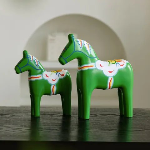 Nordic Wooden Dala Horse Ornaments Hand-Painted Lucky Animal Figurine Creative Home Decor Crafts Gift