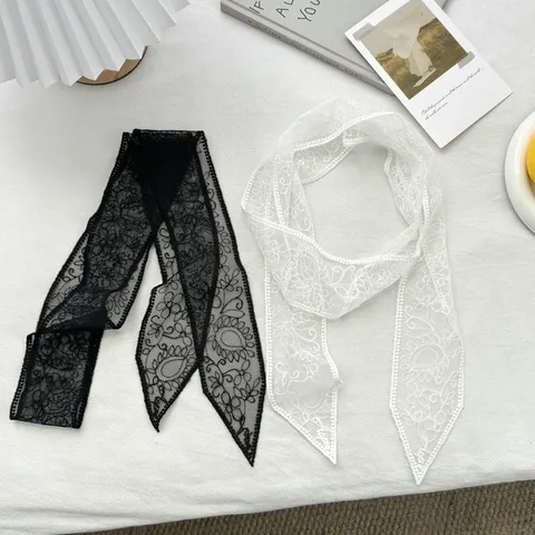 Foulard Mince en Dentelle Coréenne pour Femmes Chouchou Mode Broderie Florale Ajouré Bandana Mince Accessoires de Foulard Polyvalents