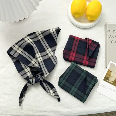 Pastoral Vintage Plaid Triangle Scarf For Women Polyester Korean Style Neckerchief All-Match Headscarf Hair Scarf Wrap Accessories