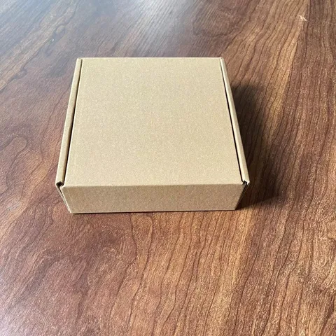 Brown Paper Mailbox Box Small Gift Packaging Box Square Cardboard Box For Dried Flower Bouquet Storage Box