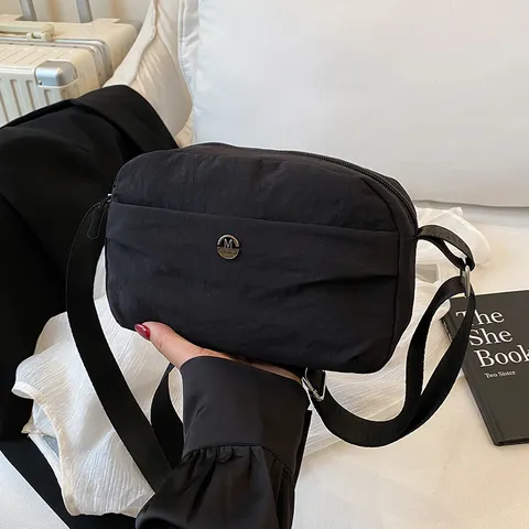 Damen Mode Umhängetasche PU Leder Lässige Mehrschichtige Schultertasche Einfache Tägliche Kleine Quadratische Tasche