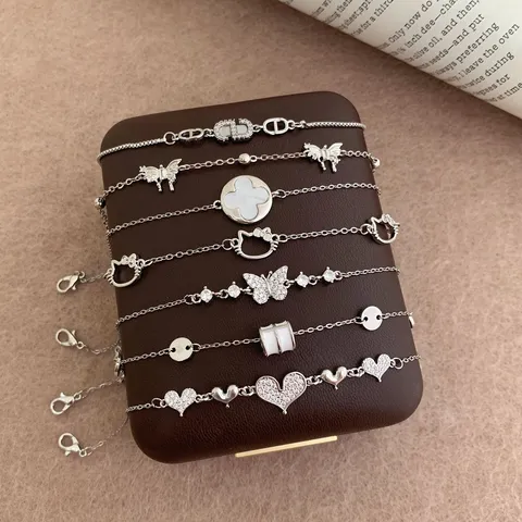 Elegant Copper Rhinestone Adjustable Chain Bracelet Collection For Women Minimalist Sweet Sweet Butterfly Heart Clover Hand Jewelry Stackable Link Bracelets Gift