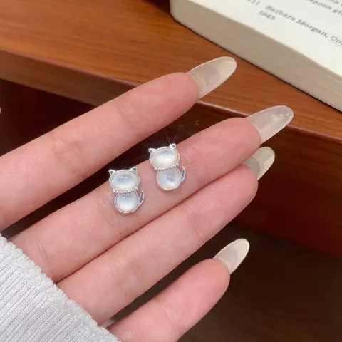 Süße Frische Kupfer Katze Ohrstecker Mit 925 Sterlingsilber Ohrstecker-Stift Süße Kleine Künstliche Perle Kätzchen Ohrringe Für Damen Mädchen Täglicher Schmuck