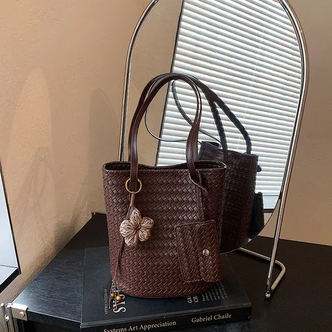 Women's Woven PU Leather Tote Bag Large Capacity Casual Commuter Shoulder Handbag With Pouch And Floral Pendant